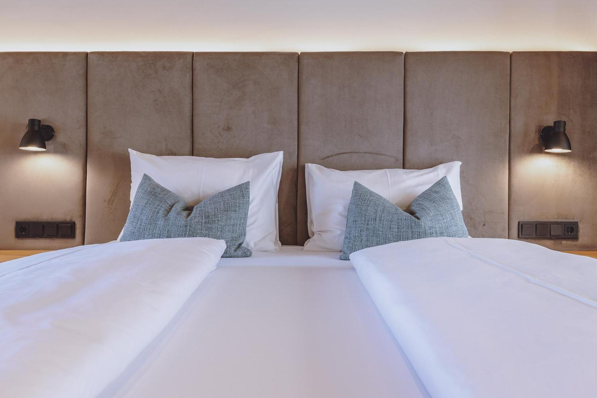 Zaglgut Hotel-Chalets Wellness & Views With Summer Card Included Kaprun Bagian luar foto