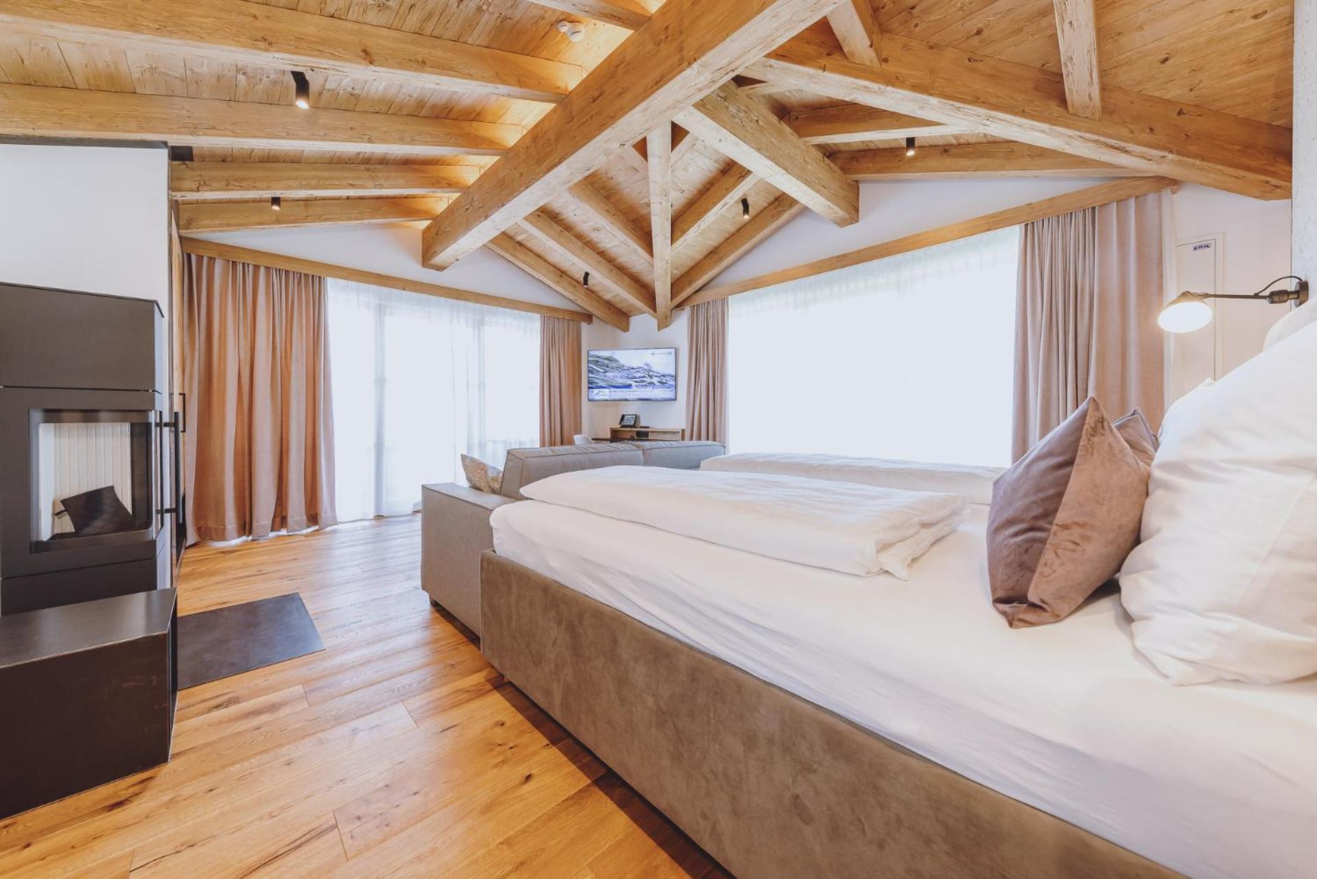 Zaglgut Hotel-Chalets Wellness & Views With Summer Card Included Kaprun Bagian luar foto
