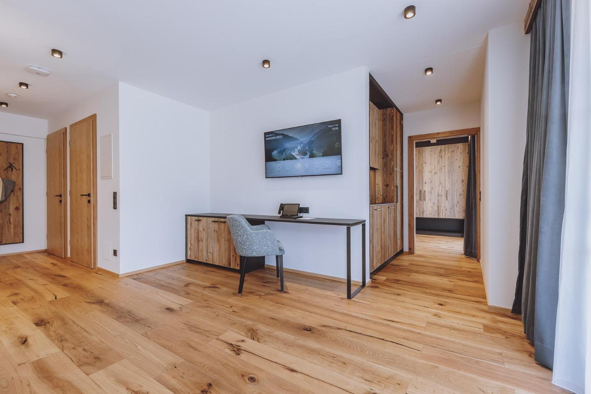 Zaglgut Hotel-Chalets Wellness & Views With Summer Card Included Kaprun Bagian luar foto