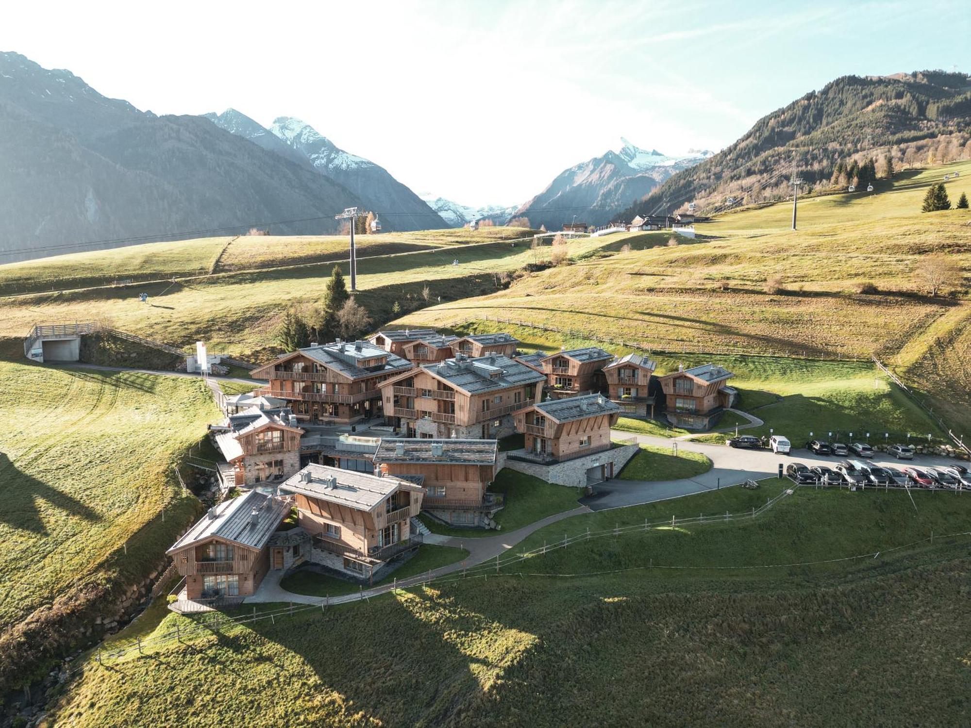 Zaglgut Hotel-Chalets Wellness & Views With Summer Card Included Kaprun Bagian luar foto