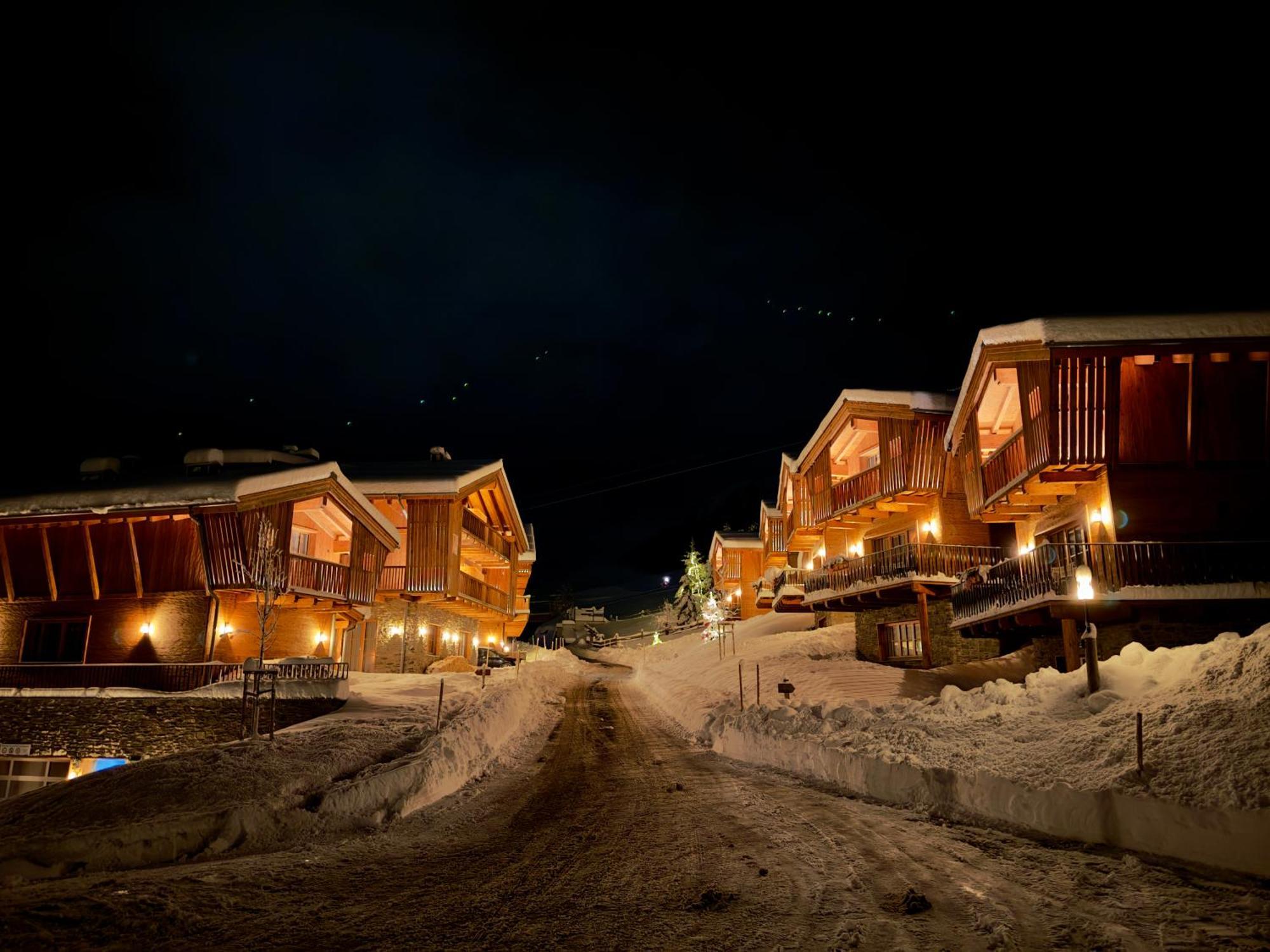 Zaglgut Hotel-Chalets Wellness & Views With Summer Card Included Kaprun Bagian luar foto